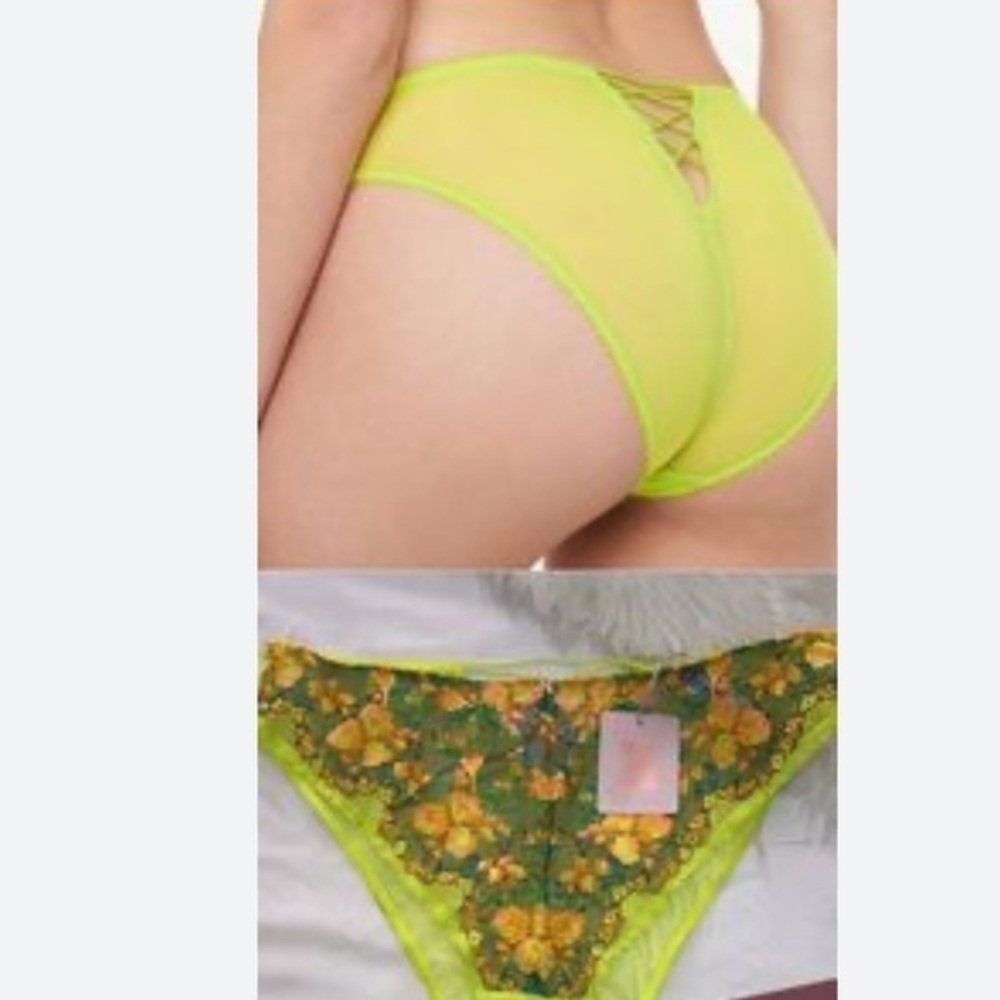 SAVAGE FENTY Neon Green Lace Bottoms